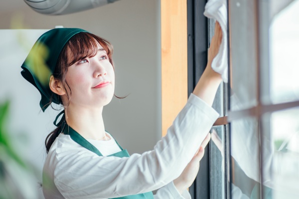 ティーツリー、ユーカリを掃除に使う